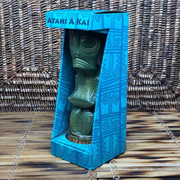 Traders Vic’s Atahi A Kai Now We Eat Tiki Mug Reesenik TV Rum Barrel NEW in BOX - Picture 13 of 14